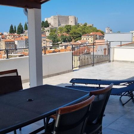Apartman Bebe In Old Town- With Free Parking Sibenik Ngoại thất bức ảnh